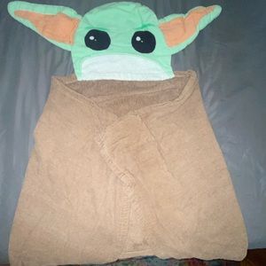 Kid’s Baby Yoda Towel